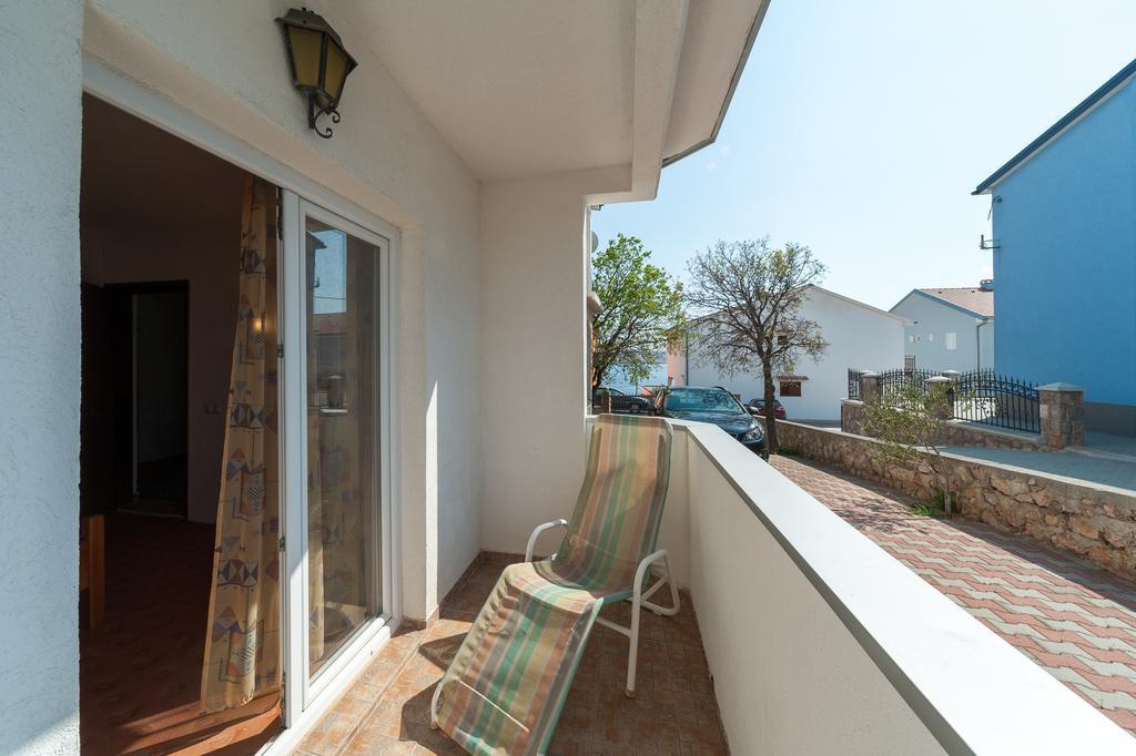 קרלובג Apartmenthaus Hana מראה חיצוני תמונה