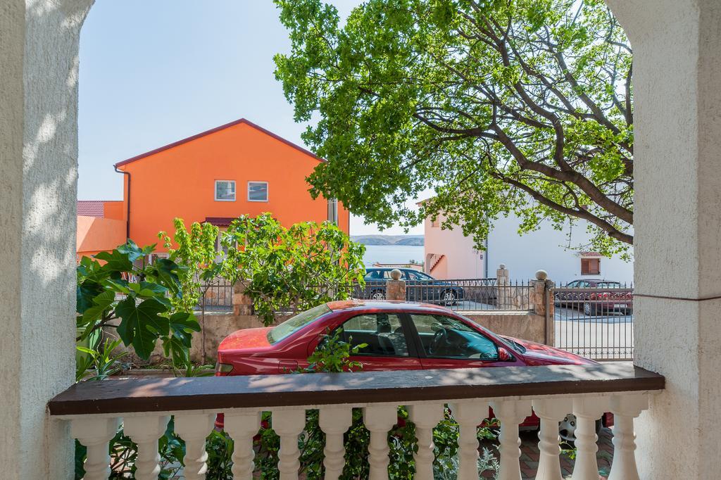 קרלובג Apartmenthaus Hana מראה חיצוני תמונה