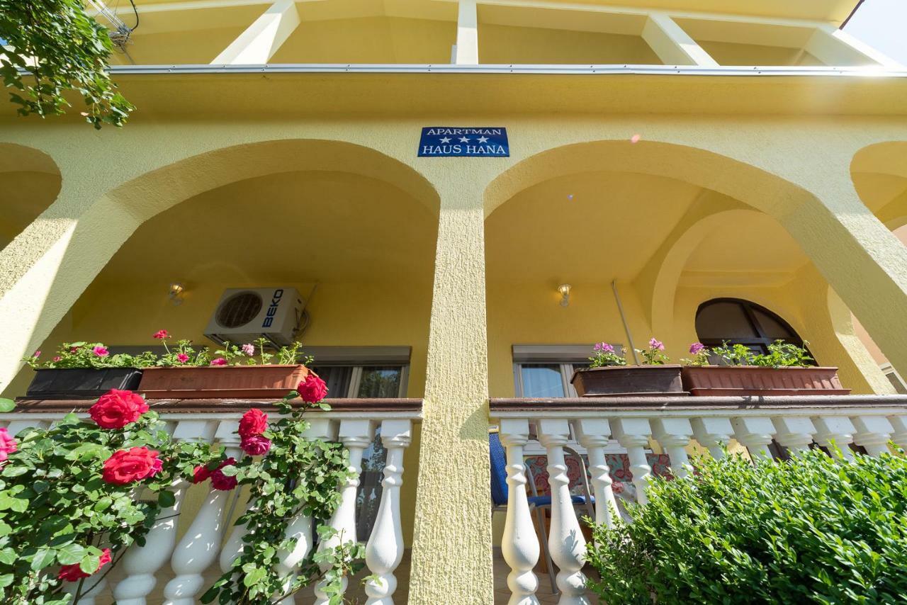 קרלובג Apartmenthaus Hana מראה חיצוני תמונה